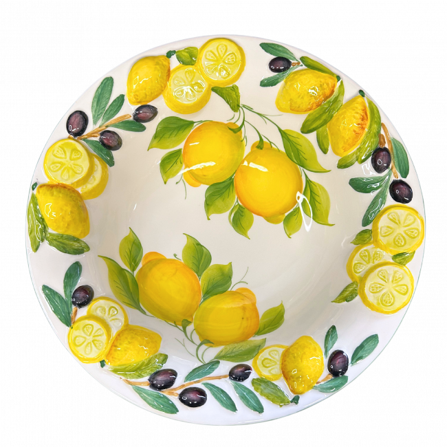 Grote diepe schaal met citroenen en olijven